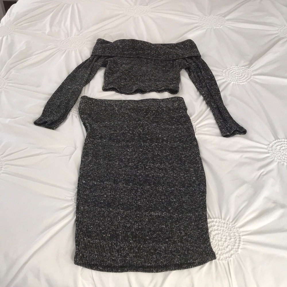 Top and skirt matching set